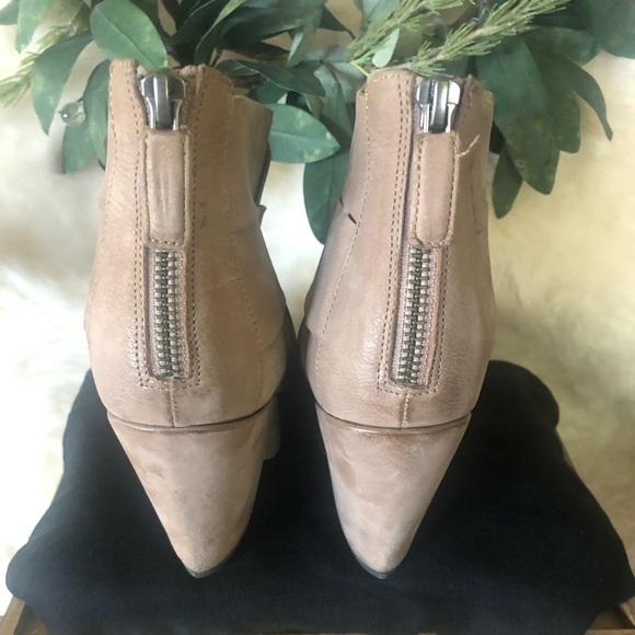 Eileen Fisher Dream leather wedge bootie sz 8.5 - Picture 8 of 8